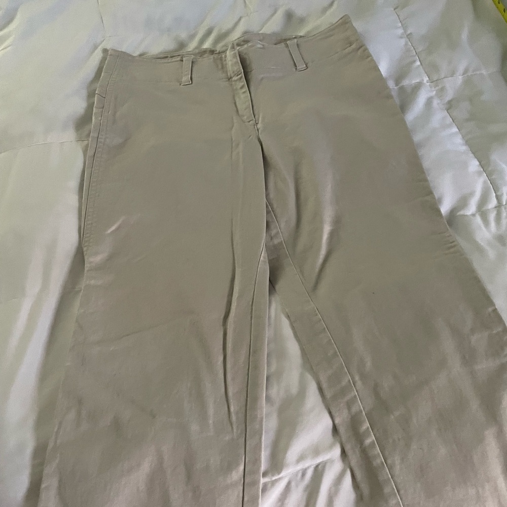 Ann Taylor Loft khaki capris. Size 10. EUC